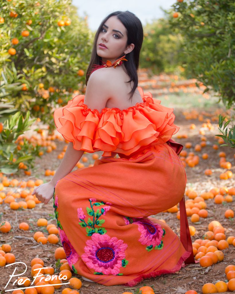  Ángela H. en 2017 con vestido rústico naranja de Pier Franco, imagen de Archerphoto, fotografos Valencia