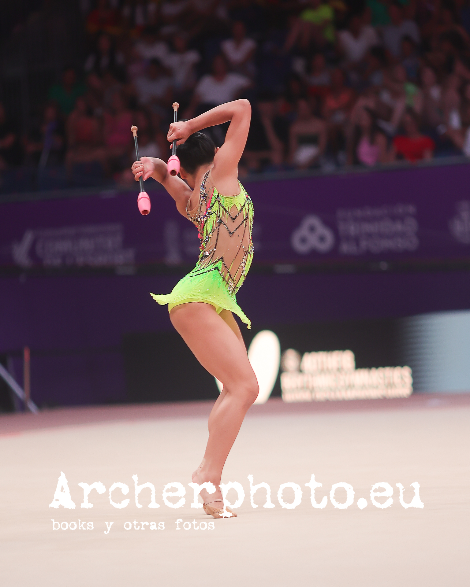 Breanna Labadan (1), 40th FIG Rhythmic Gymnastics World Championships Valencia 2023, clubs