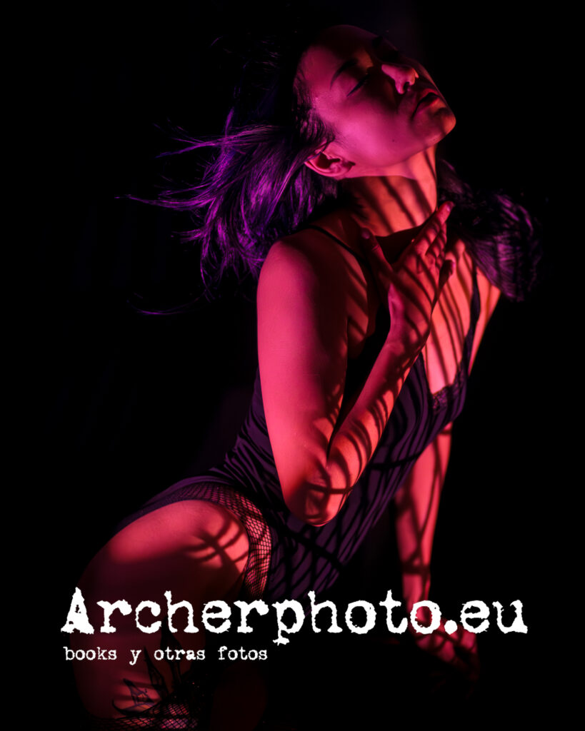 Dariga, August 2022 (8): Red and shadows, by Archerphoto, portraits in Valencia