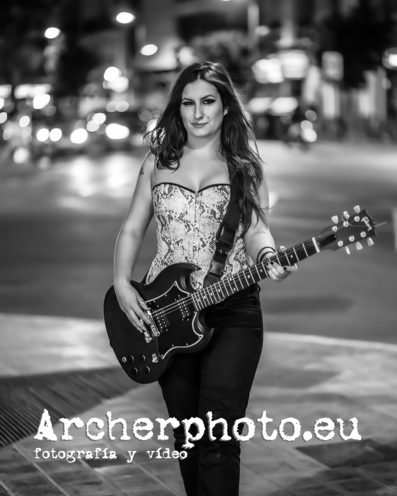 Vanessa , 2011 (1) Rock girl
