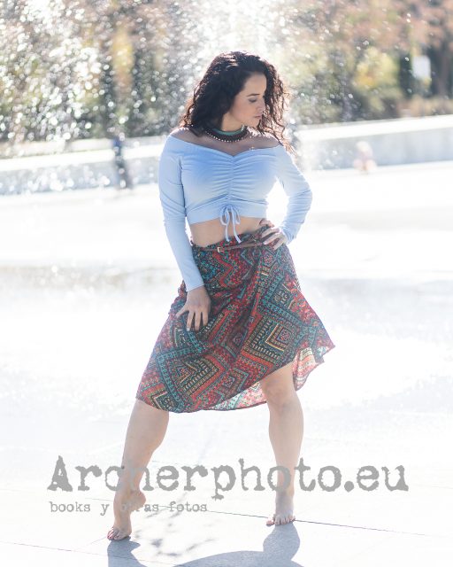 Nora Martí (7), sesión fotográfica en el Parque Central de València.