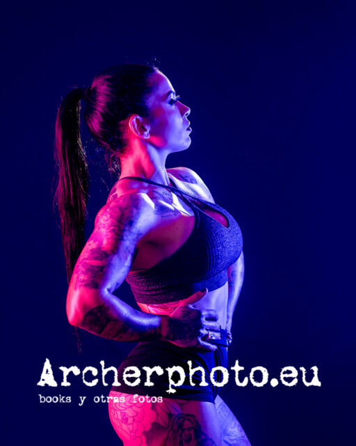 Liss.valero_figure, 2020 (13), retrato con texturas y luces