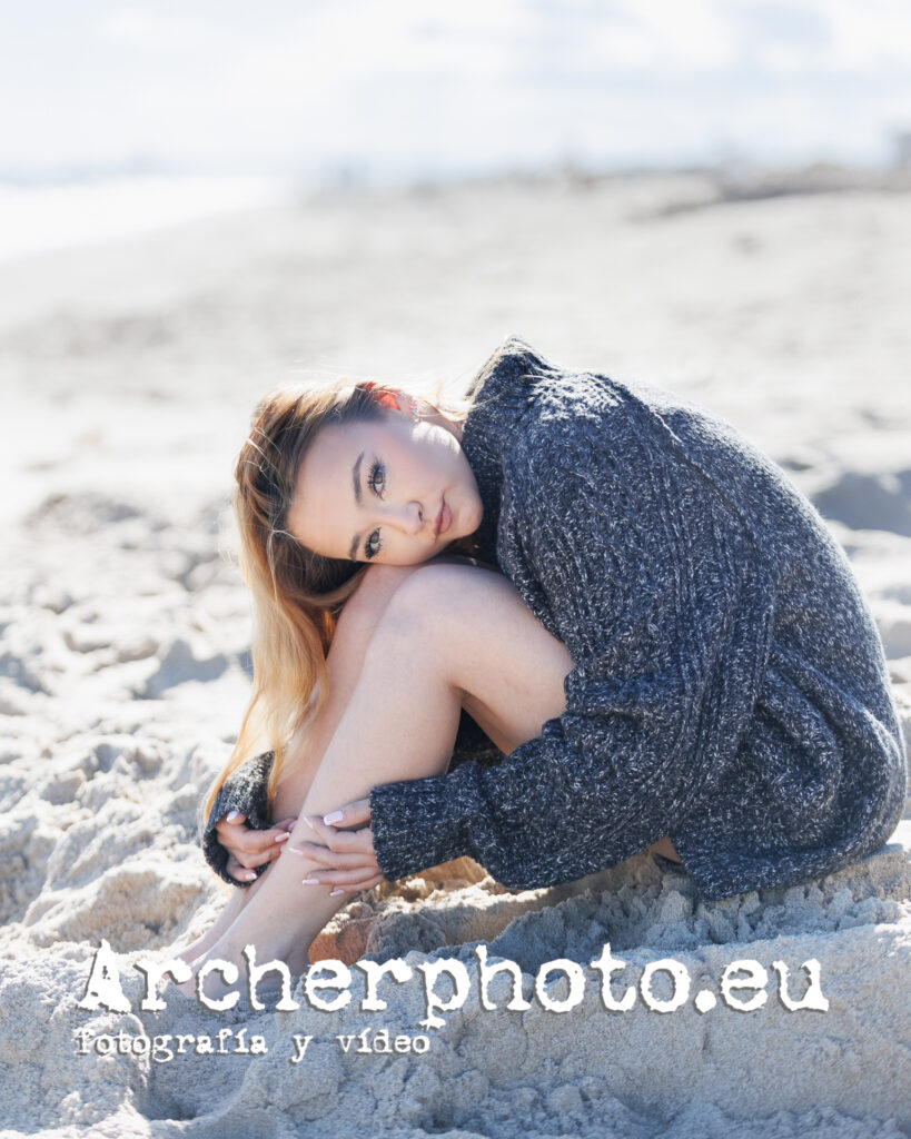 Jennifer, February 2025 (8), with a sweater by Archerphoto, photographer in Spain