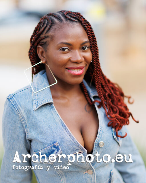 Vanessa, 2025 (3), sonrisa y mirada