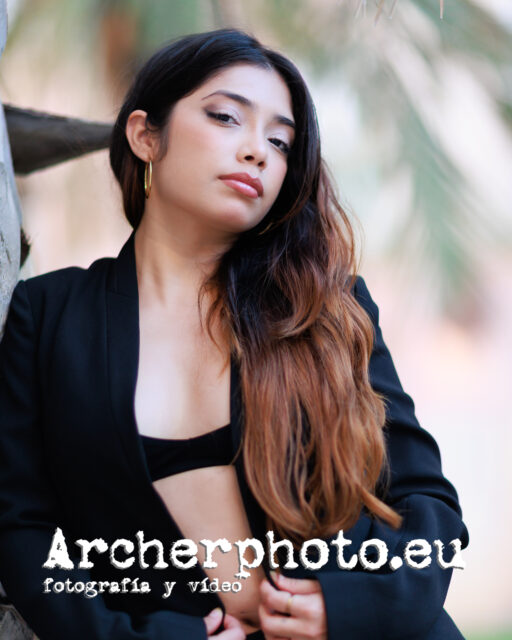 Valeria, septiembre 2025 (6), plano medio, fotografías en València