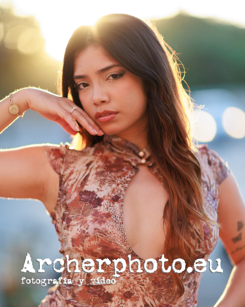 Valeria, septiembre 2025 (9), retrato en contraluz por Archerphoto, fotógrafo profesional