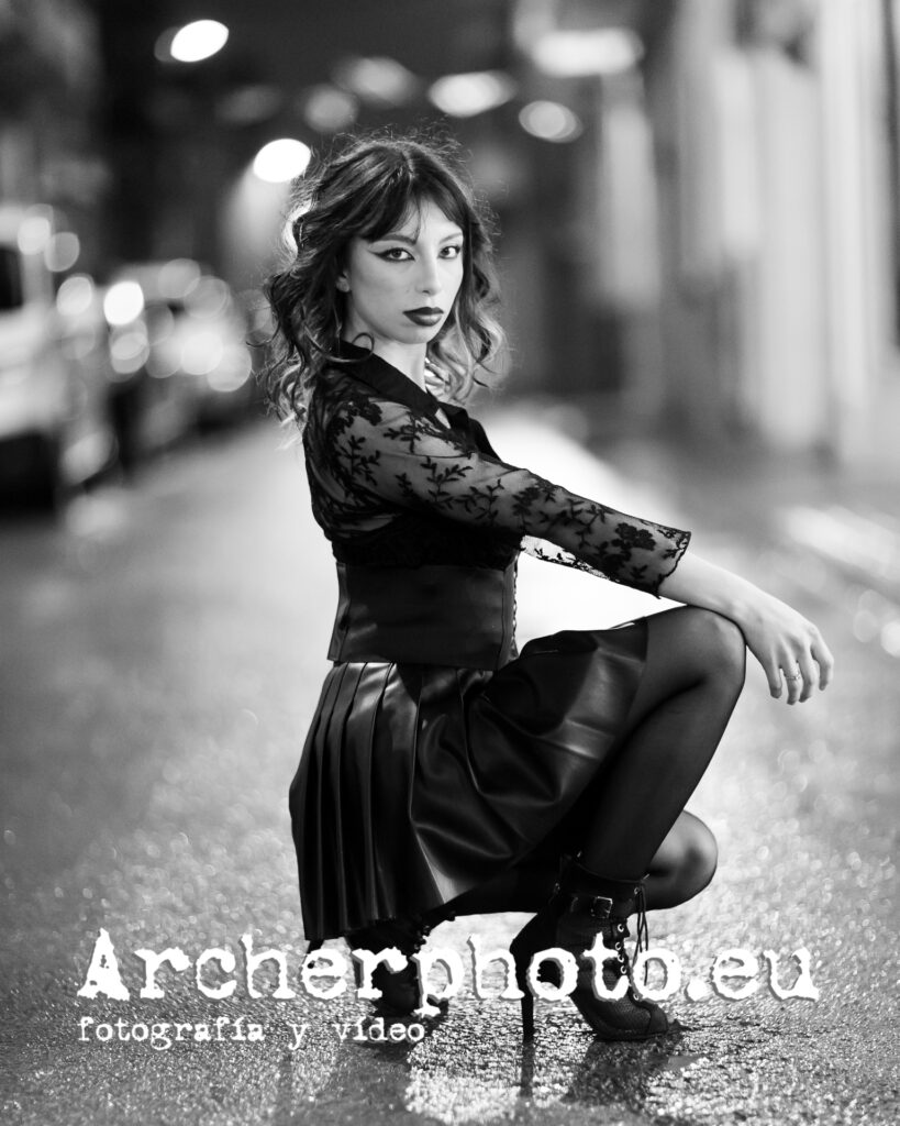 Duriam, 2026 (1), luces de ciudad, por Archerphoto, fotógrafo profesional en València. Foto en blanco y negro.