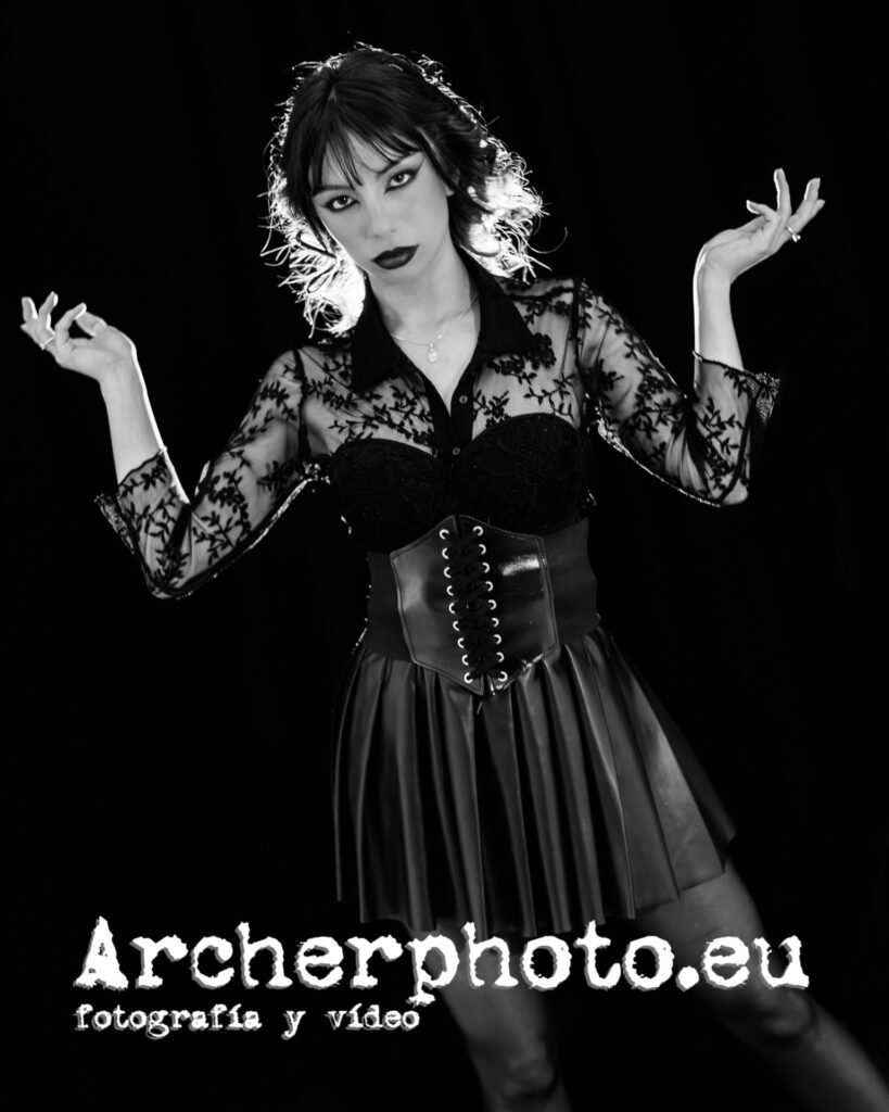 Duriam, 2026 (4), darkness in the studio