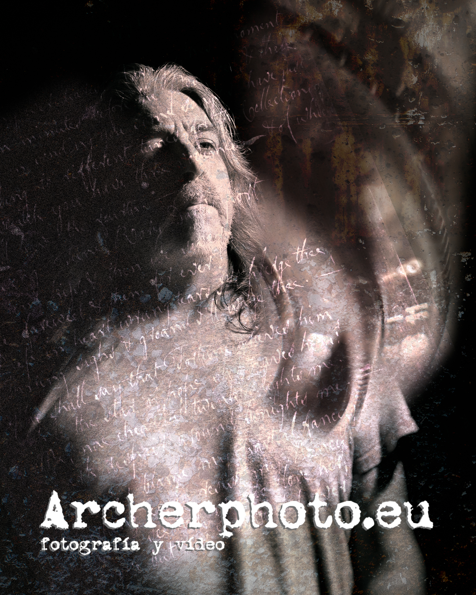 Autorretrato, marzo 2025 (1). Capas.