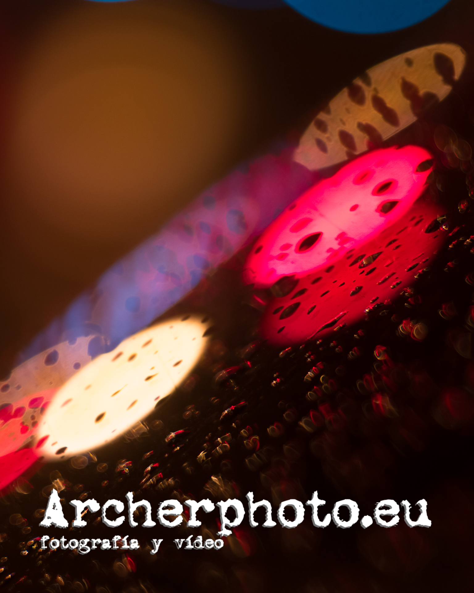 Summer Night, 2018. Bokeh in Valencia.