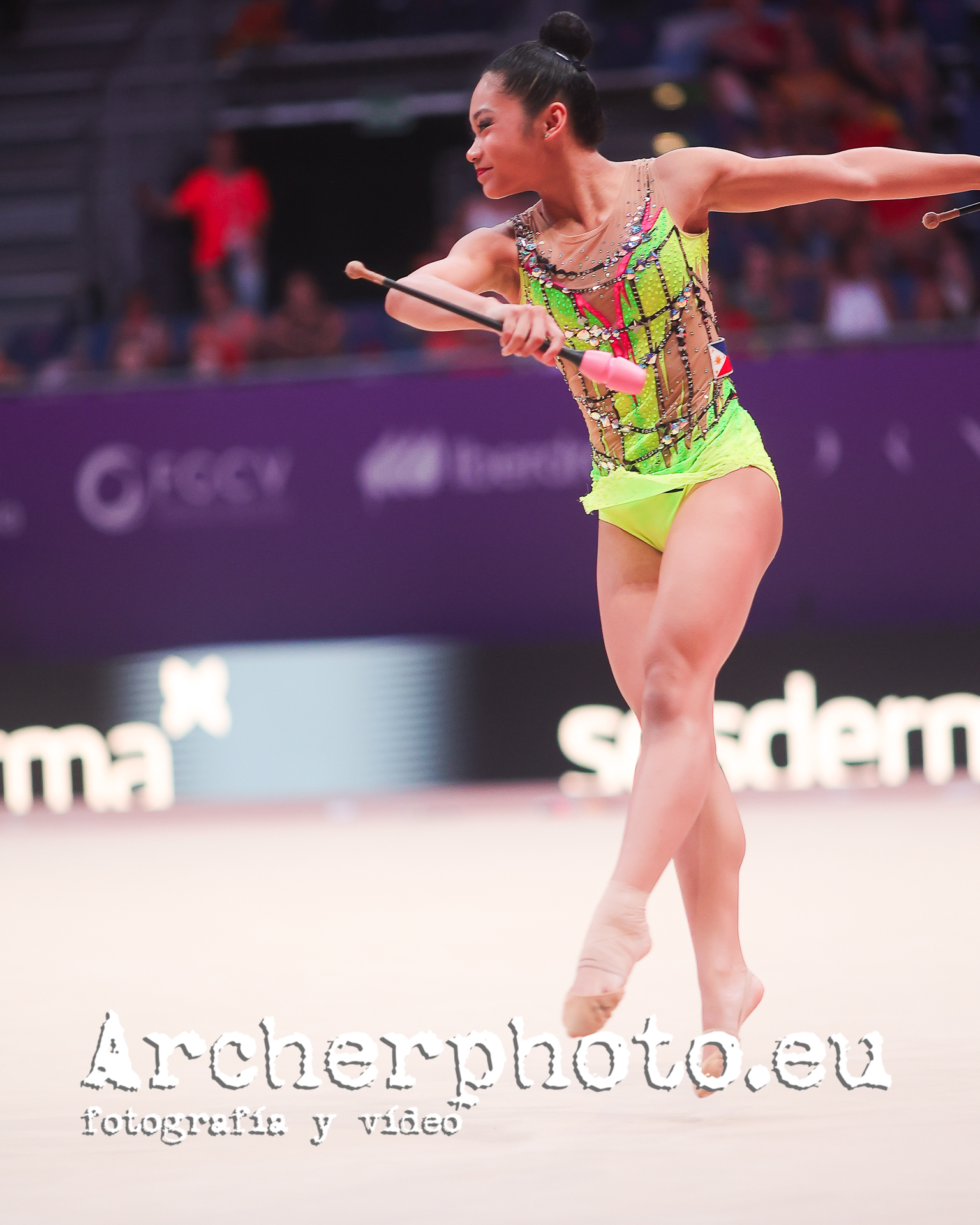 Breanna Labadan (2), 40th FIG Rhythmic Gymnastics World Championships Valencia 2023, clubs